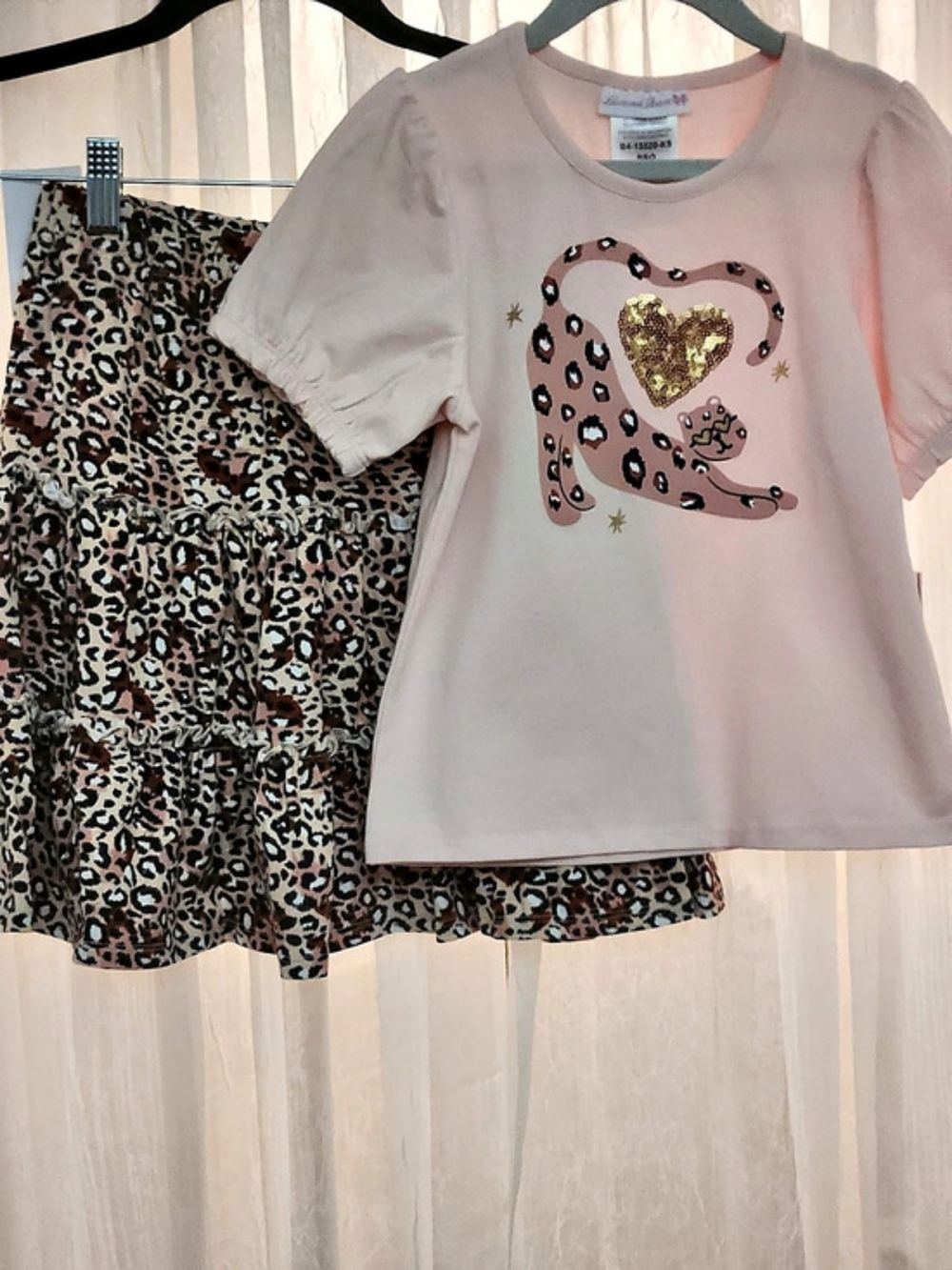 Bonnie Jean Girls Leopard Tiered Print Skirt w/Pink Shirt, Size 10,  NWT